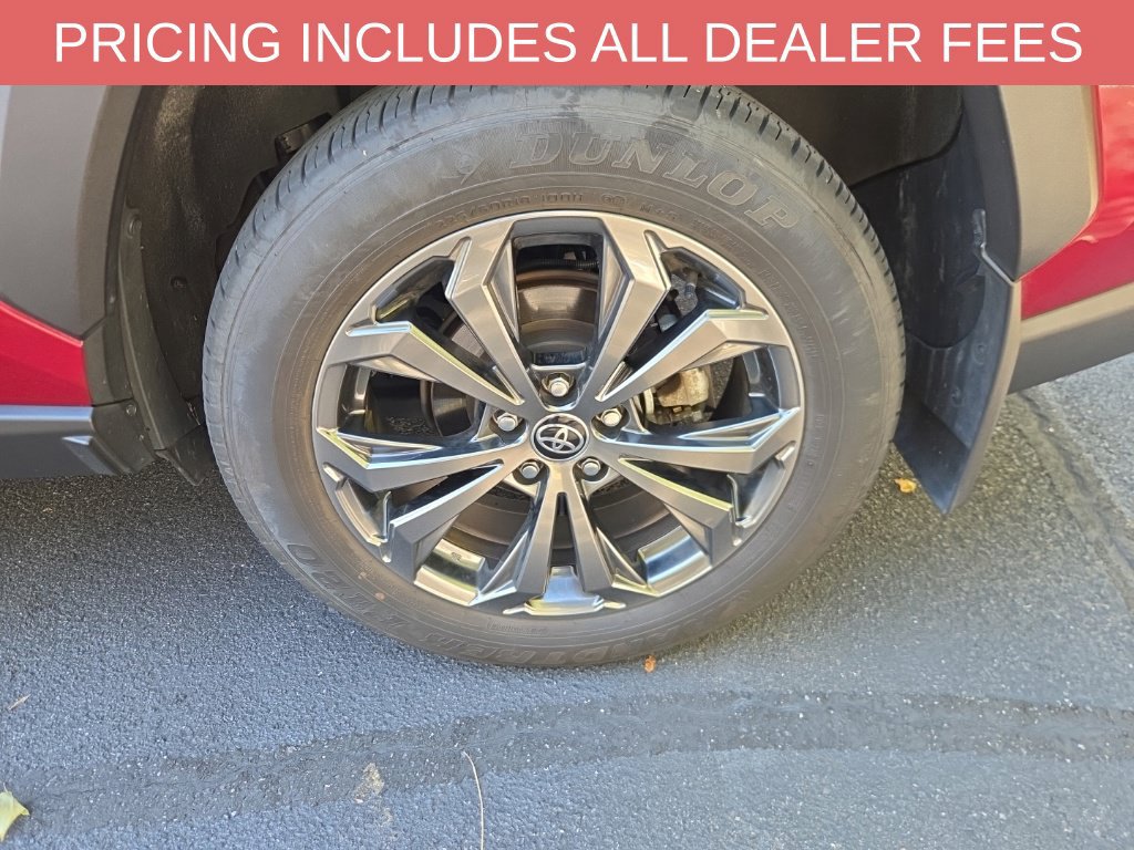 Used 2025 Toyota RAV4 XLE Premium w/ Weather Package AWD/4WD image 5