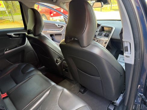 Used 2014 Volvo XC60 3.2 image 19