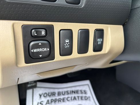 Used 2014 Toyota Tacoma 4x4 Access Cab w/ SR5 Package image 15
