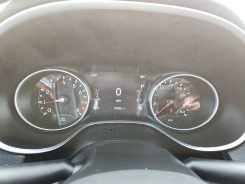 Used 2019 Jeep Compass Limited image 12