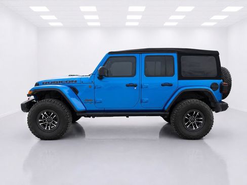 Used 2024 Jeep Wrangler Unlimited Rubicon AWD/4WD image 8