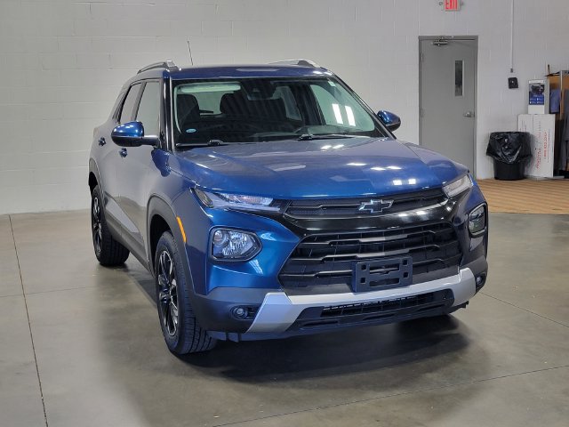 Used 2021 Chevrolet TrailBlazer LT w/ Convenience Package AWD/4WD image 4