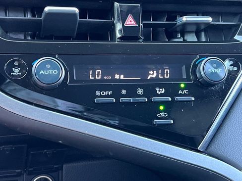 Certified 2024 Toyota Camry SE FWD image 22