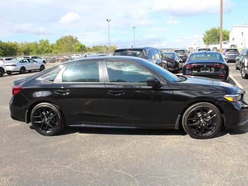 New 2026 Honda Civic Sport image 3