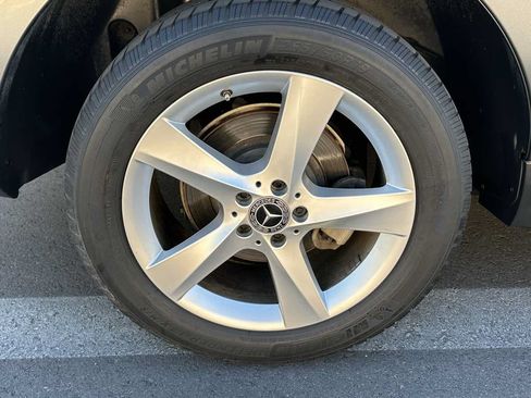 Used 2018 Mercedes-Benz GLE 350 w/ Premium 1 Package image 56