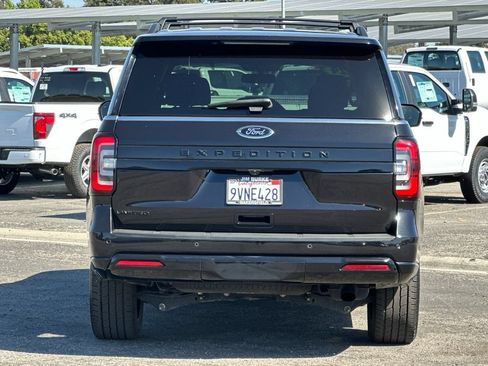 Certified 2024 Ford Expedition Limited RWD image 4
