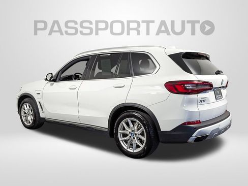 Certified 2022 BMW X5 xDrive45e w/ Parking Assistance Package image 3