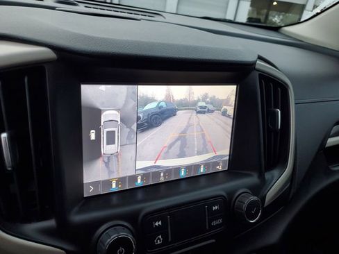 Used 2019 GMC Terrain Denali w/ Advanced Safety Package image 21