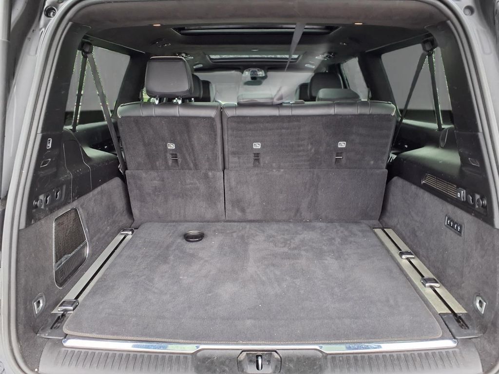 Certified 2024 Jeep Grand Wagoneer L Series II w/ Quick Order Packagew 28T AWD/4WD image 27