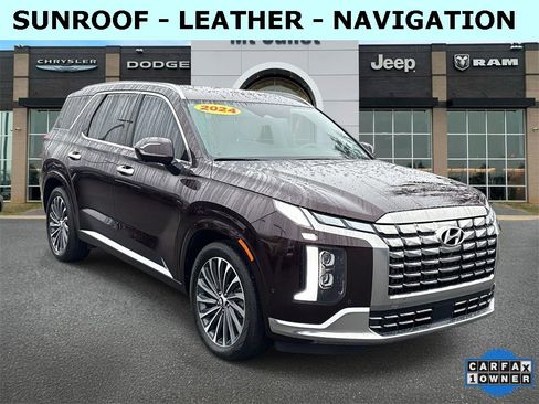 Used 2024 Hyundai Palisade Calligraphy image 1