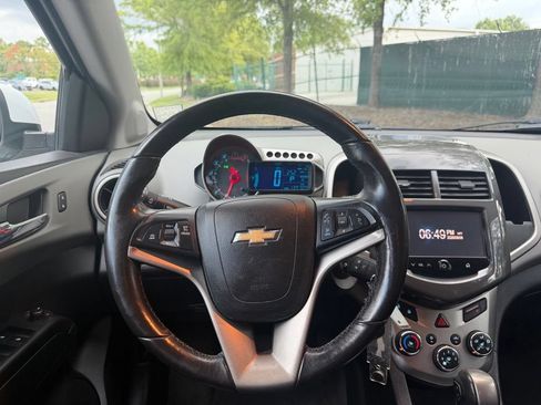Used 2015 Chevrolet Sonic LTZ FWD image 14