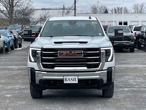 Used 2024 GMC Sierra 2500 SLE w/ Snow Plow Prep/Camper Package image 9