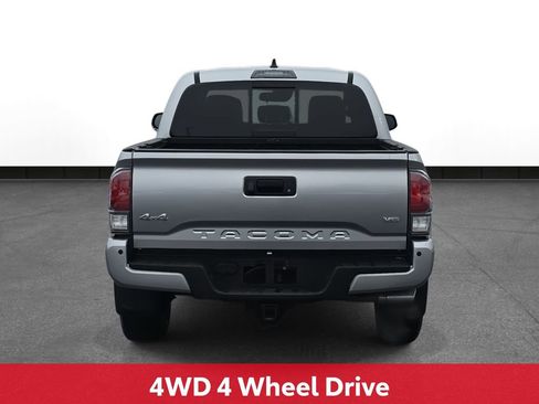 Certified 2022 Toyota Tacoma Limited image 8