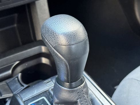 Used 2017 Toyota Tacoma SR w/ SR Convenience Package image 21