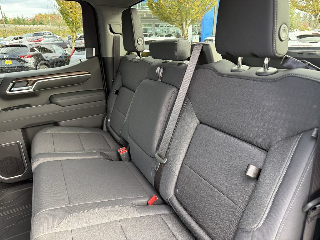 New 2026 Chevrolet Silverado 1500 RST w/ LPO, Dark Essentials Package AWD/4WD image 26