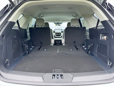 New 2026 Ford Explorer Active AWD/4WD image 47
