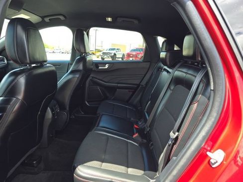 Used 2025 Ford Escape ST-Line AWD/4WD image 15