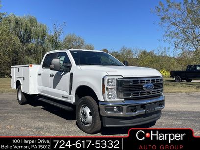 New 2025 Ford F350 XL w/ XL Chrome Package