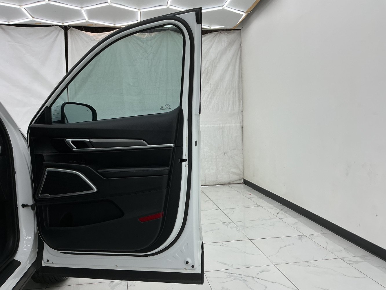 Used 2020 Kia Telluride S AWD/4WD image 19