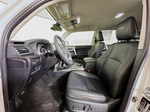 Used 2023 Toyota 4Runner TRD Sport image 13