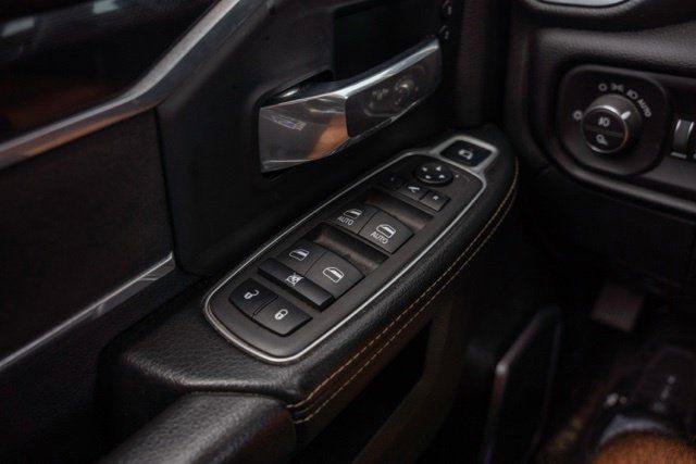 Used 2022 RAM 3500 Laramie w/ Night Edition AWD/4WD image 15
