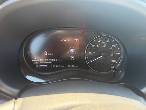 Used 2022 Nissan Kicks SR w/ Premium Package FWD image 18