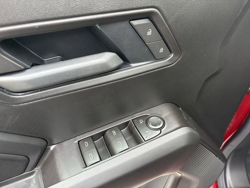 New 2026 Chevrolet Colorado Trail Boss AWD/4WD image 24