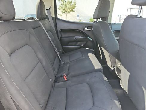 Used 2020 Chevrolet Colorado LT RWD image 25