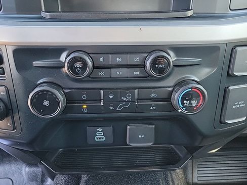 Used 2023 Ford F350 XL w/ FX4 Off-Road Package image 17
