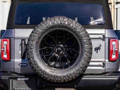 New 2025 Ford Bronco Badlands image 27