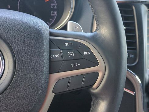 Used 2015 Jeep Grand Cherokee Limited AWD/4WD image 18