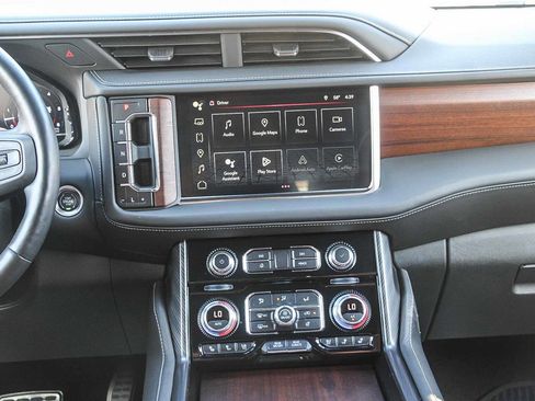 Used 2024 GMC Yukon Denali Ultimate image 13