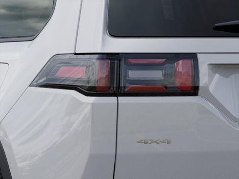 New 2026 Jeep Cherokee Laredo AWD/4WD image 21