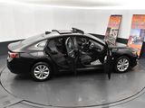 Used 2022 Chevrolet Malibu LT image 6