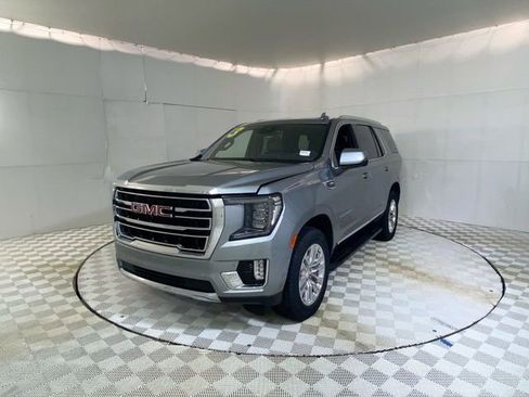 Used 2023 GMC Yukon SLT w/ SLT Luxury Package AWD/4WD image 20