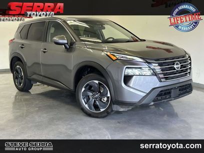 Used 2025 Nissan Rogue SV