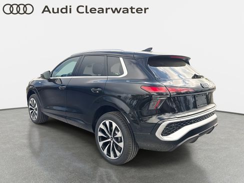 New 2026 Audi Q3 quattro 2.0T image 4