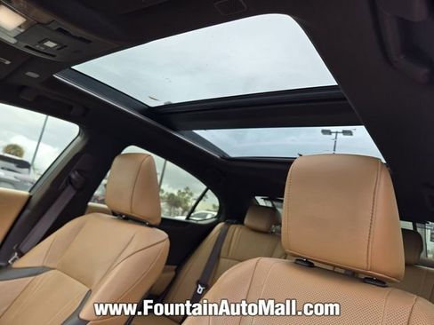 Used 2019 Lexus ES 350 w/ Accessory Package 2 image 19