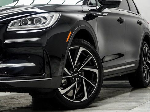 Used 2025 Lincoln Corsair Reserve w/ Equipment Group 202A image 3