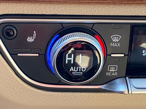 Used 2023 Audi Q5 2.0T Premium Plus w/ Premium Plus Package image 14