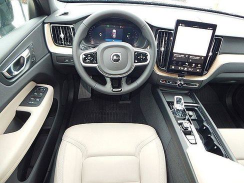 New 2026 Volvo XC60 T8 Plus w/ Protection Package Premier AWD/4WD image 5