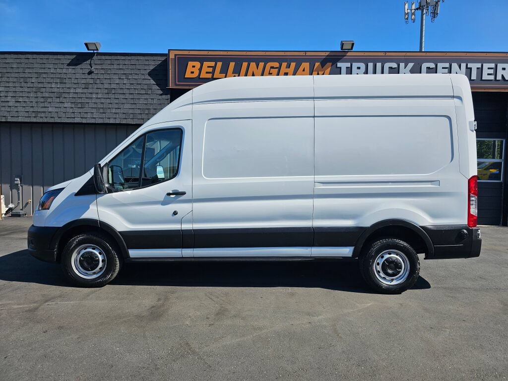 Used 2025 Ford Transit 250 148 High Roof RWD image 2