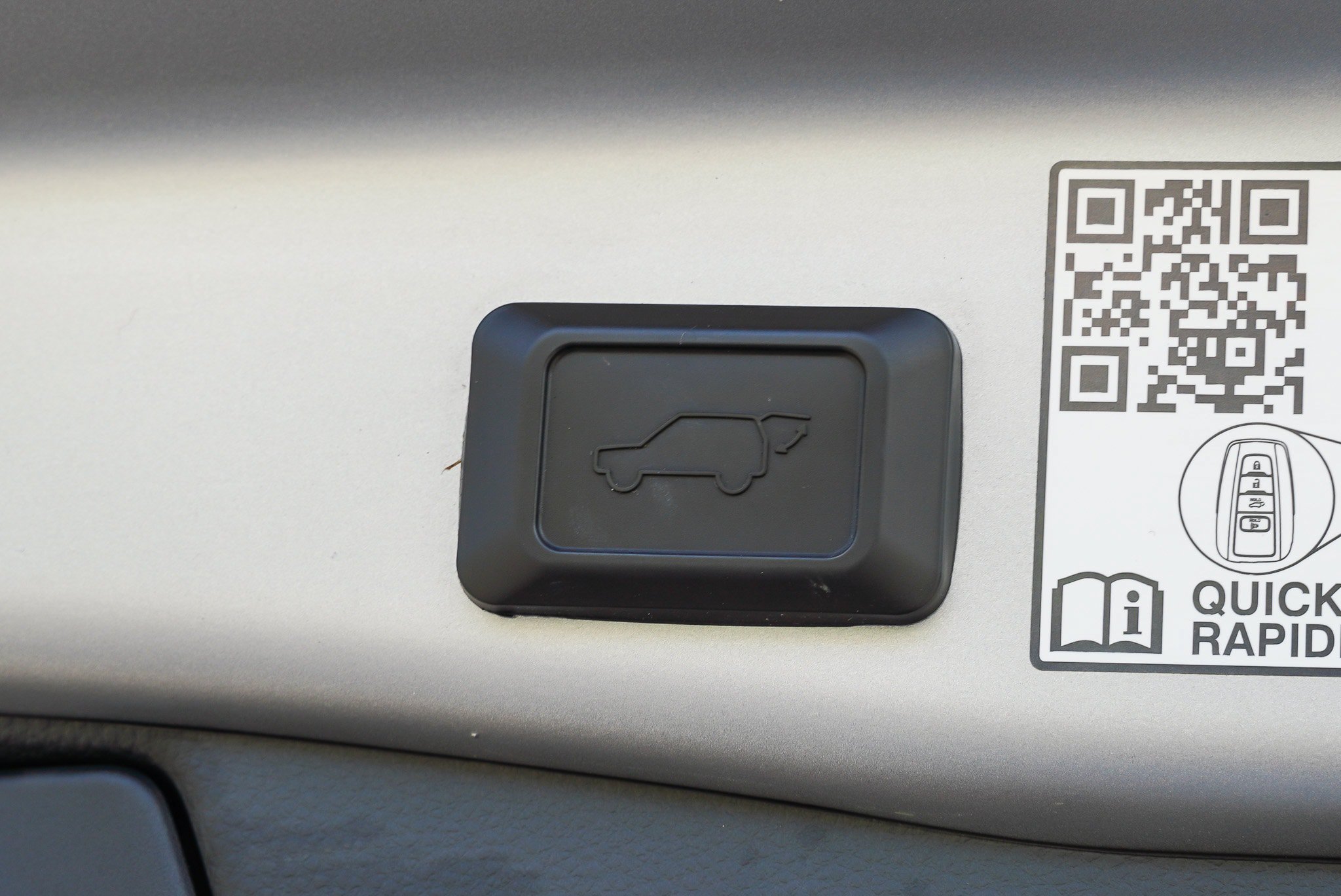 Certified 2023 Toyota RAV4 Limited AWD/4WD image 15