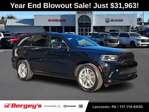 Used 2024 Dodge Durango GT image 1