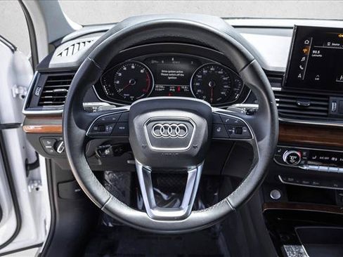 Certified 2023 Audi Q5 2.0T Premium w/ Convenience Package AWD/4WD image 13