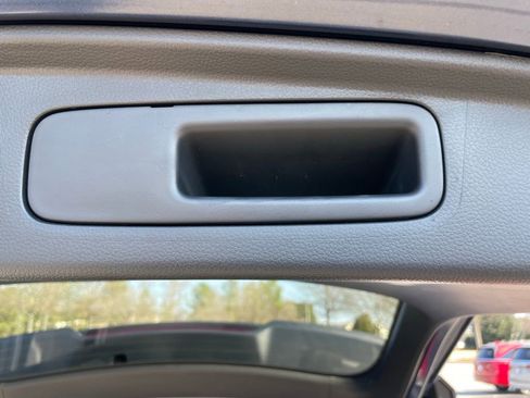 Certified 2025 Honda CR-V LX image 43