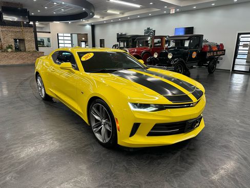 Used 2017 Chevrolet Camaro LT w/ RS Package image 3