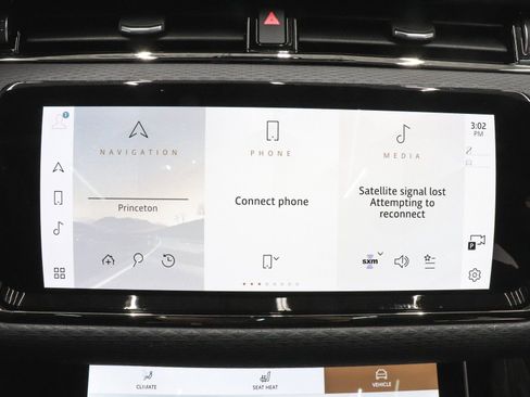 Used 2023 Land Rover Range Rover Evoque R-Dynamic S image 40