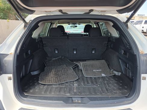 Used 2020 Subaru Outback Premium AWD/4WD image 15