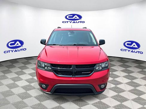 Used 2019 Dodge Journey SE FWD image 11